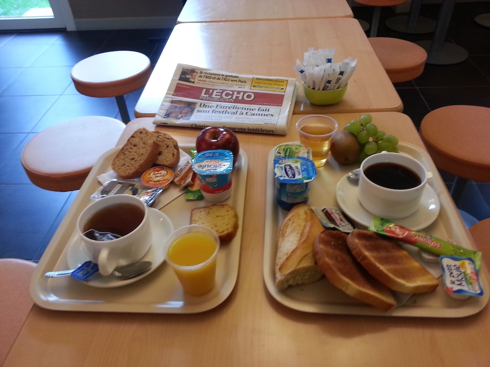 Ibis Budget Chateaudun 38/52