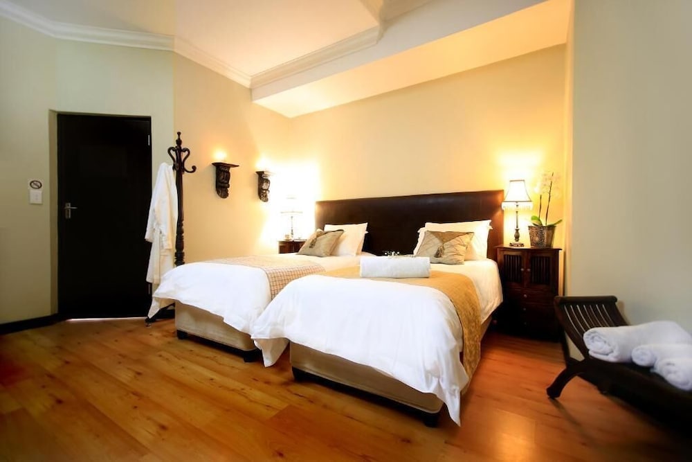 InnJoy Boutique Hotel 12/50