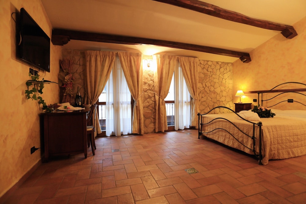 Hotel Centrale L Aquila 23/36