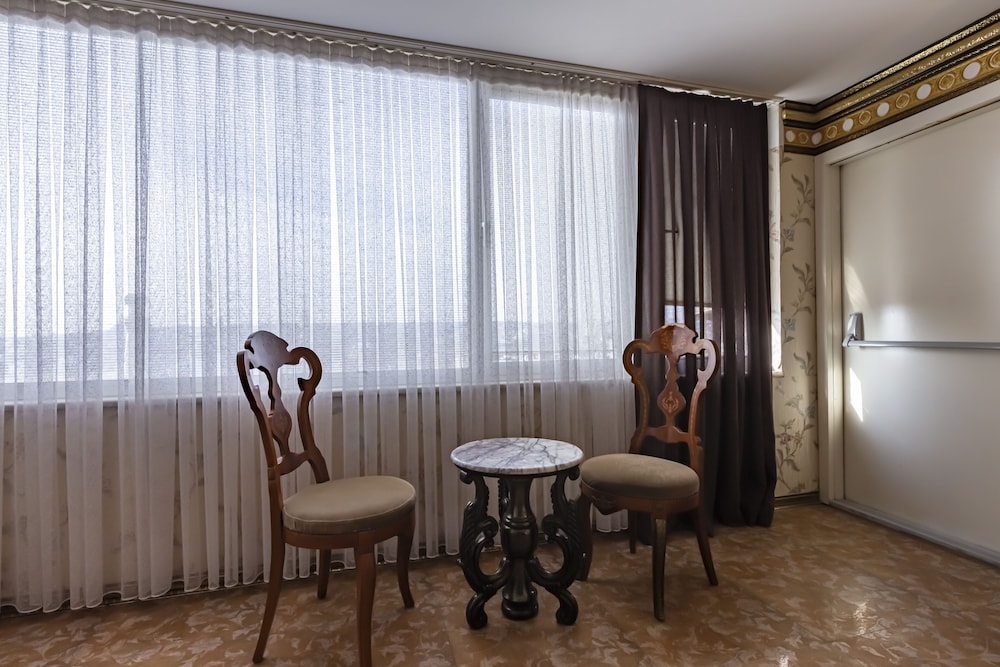 Laleli Blue Marmara Hotel 61/71