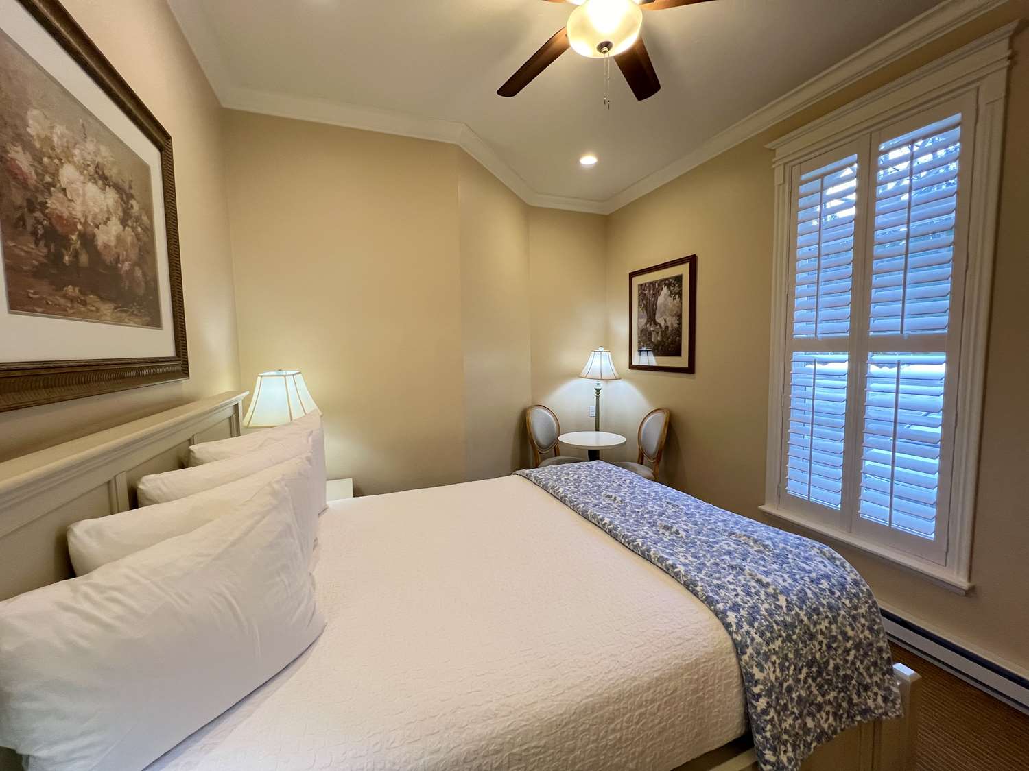 Best Western Grandma's Feather Bed 27/44