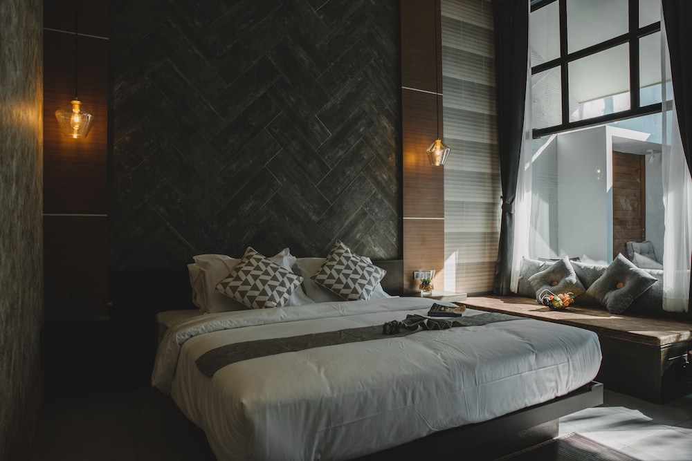 Arun Dara Villa 13/58