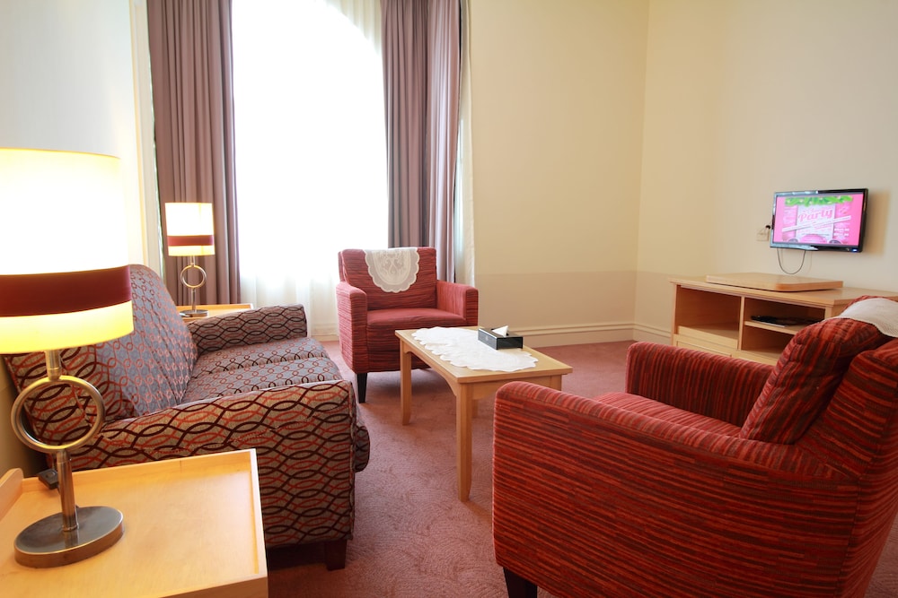 GRAND KAMPAR HOTEL 37/56
