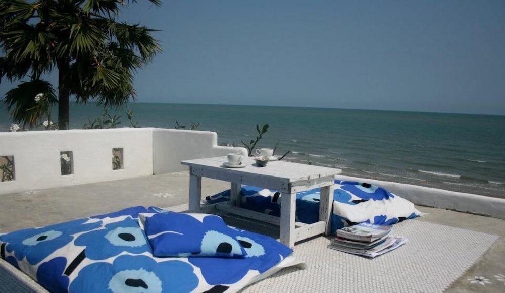 Hua Plee Lazy Beach 47/50