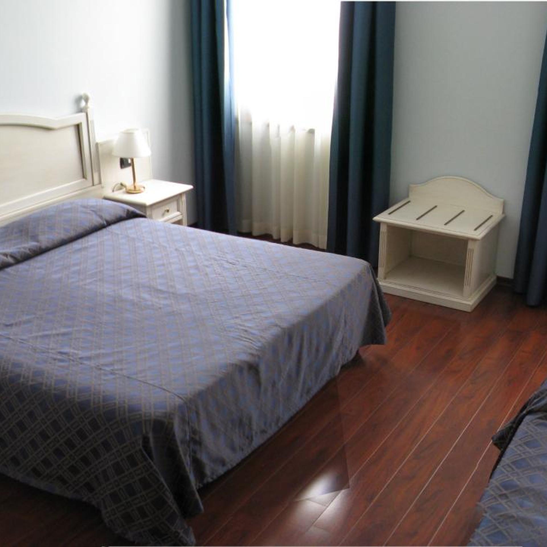 غرفة أساسية ثلاثية، International Hotel Iseo 3/7