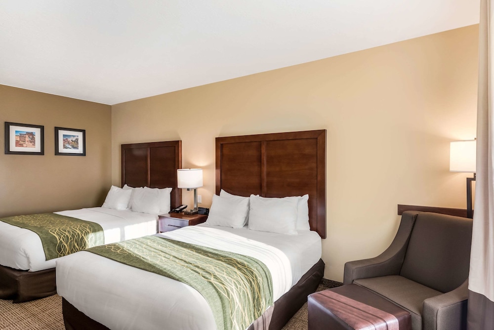 Comfort Inn & Suites Zion Park Area 15/47