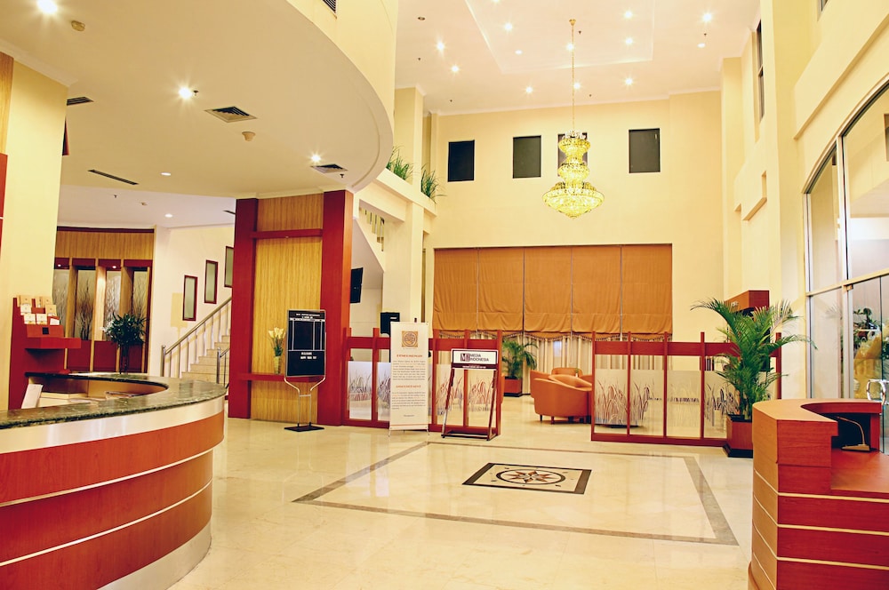 Bintang Wisata Mandiri 10/36