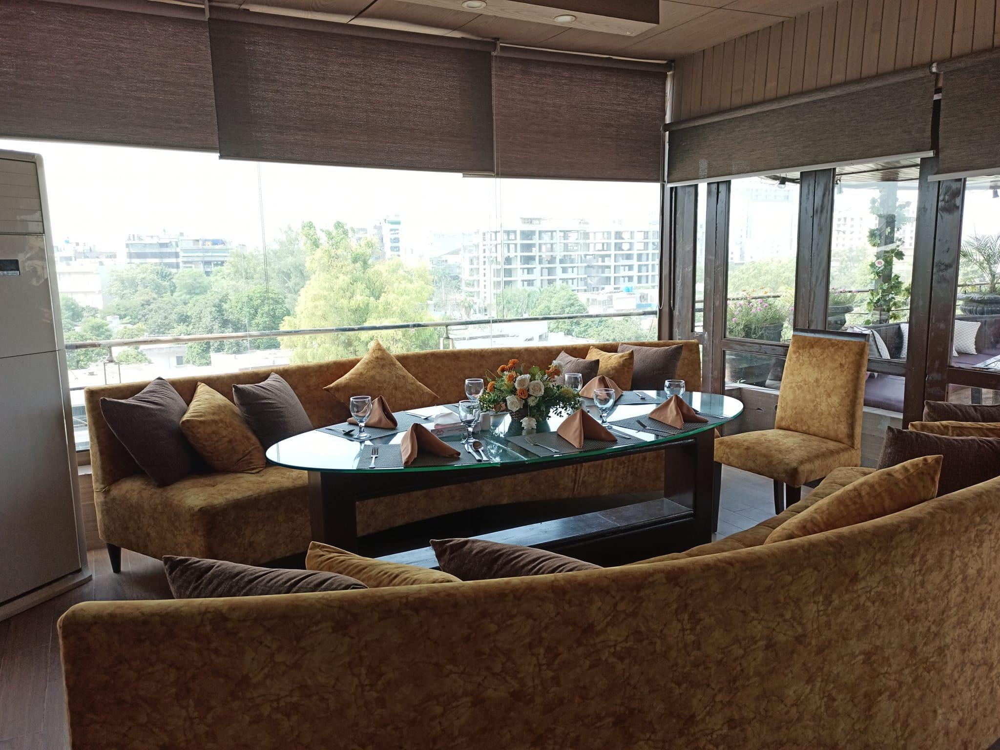 Maisonette Hotels Resorts Lahore 14/28