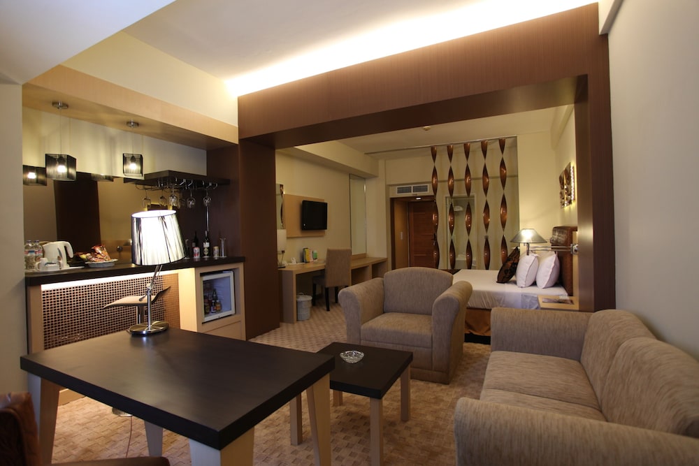 Tychi Hotel 39/56