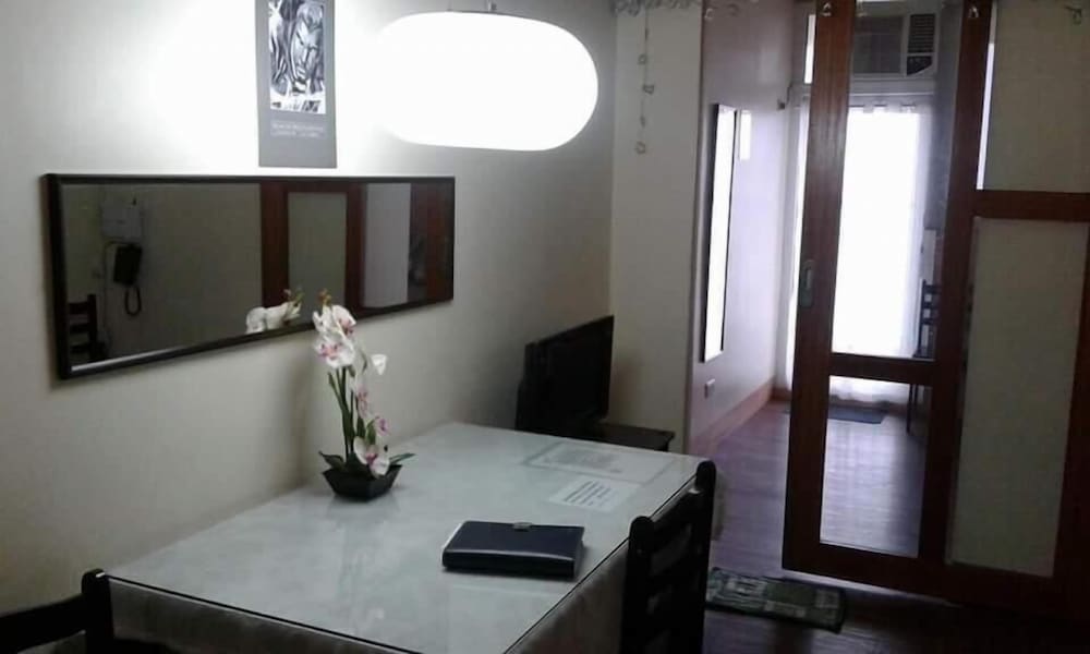 Grand Residence 2 8/20