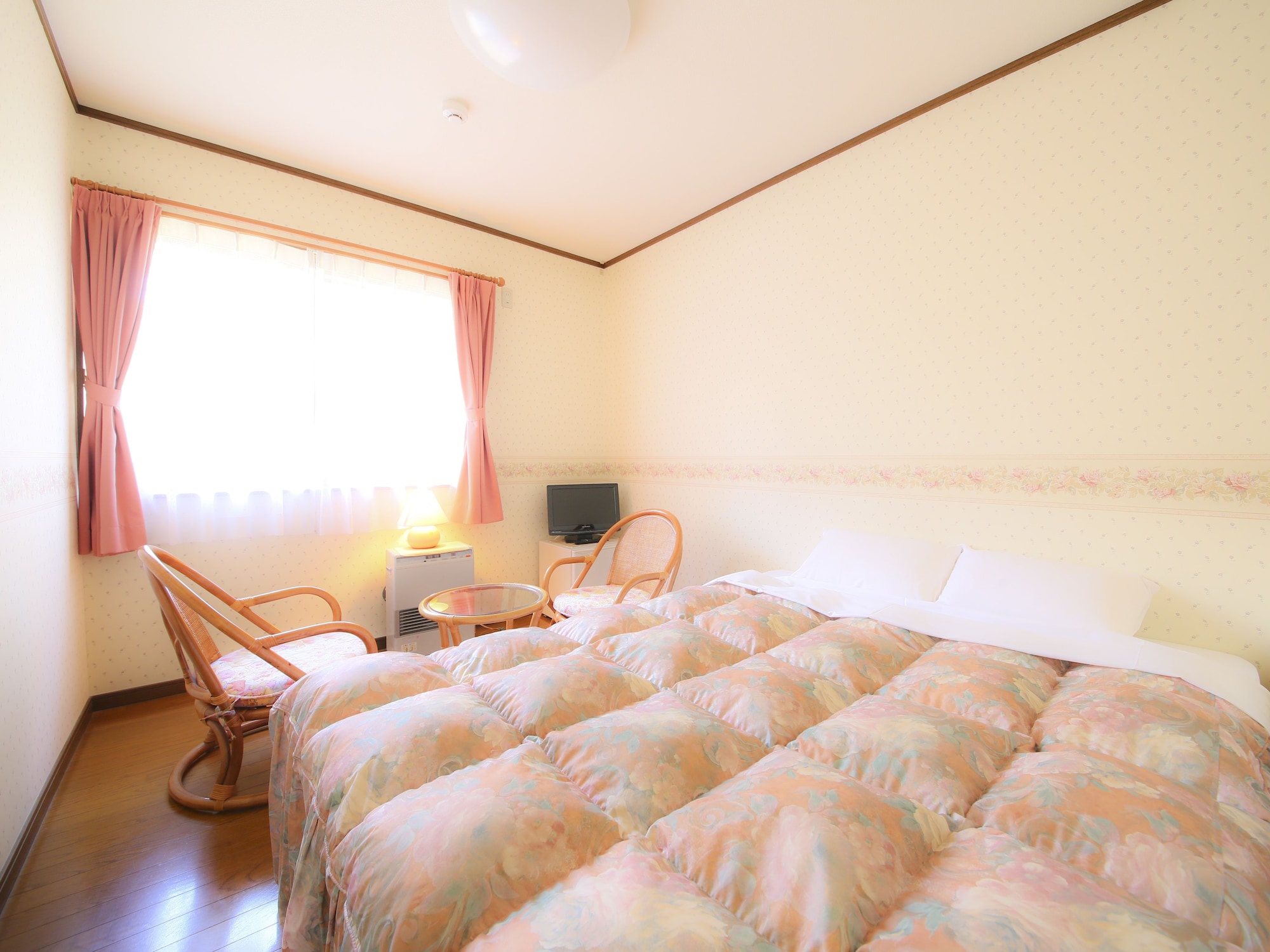 ROOM, DOUBLE BED, GARDEN VIEW