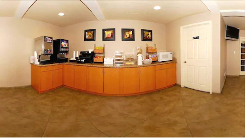 Quality Inn San Bernardino CA 13/43