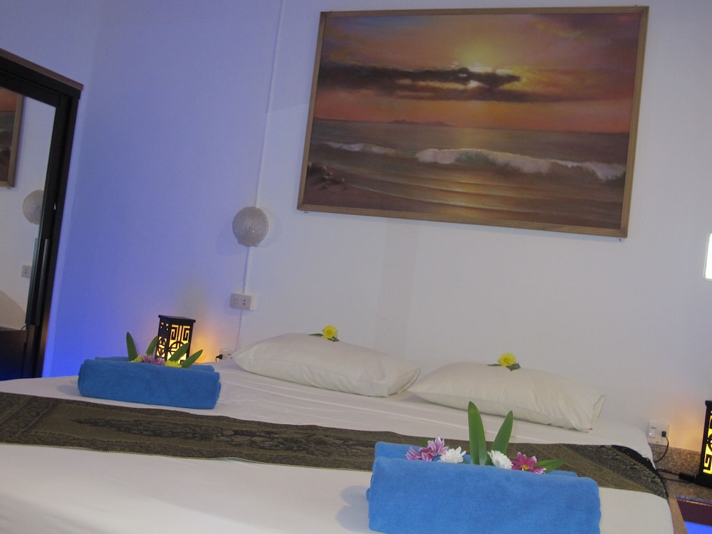 Lanta Island Resort 29/69