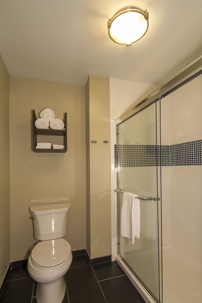 Staybridge Suites Carlsbad/San Diego 10/73