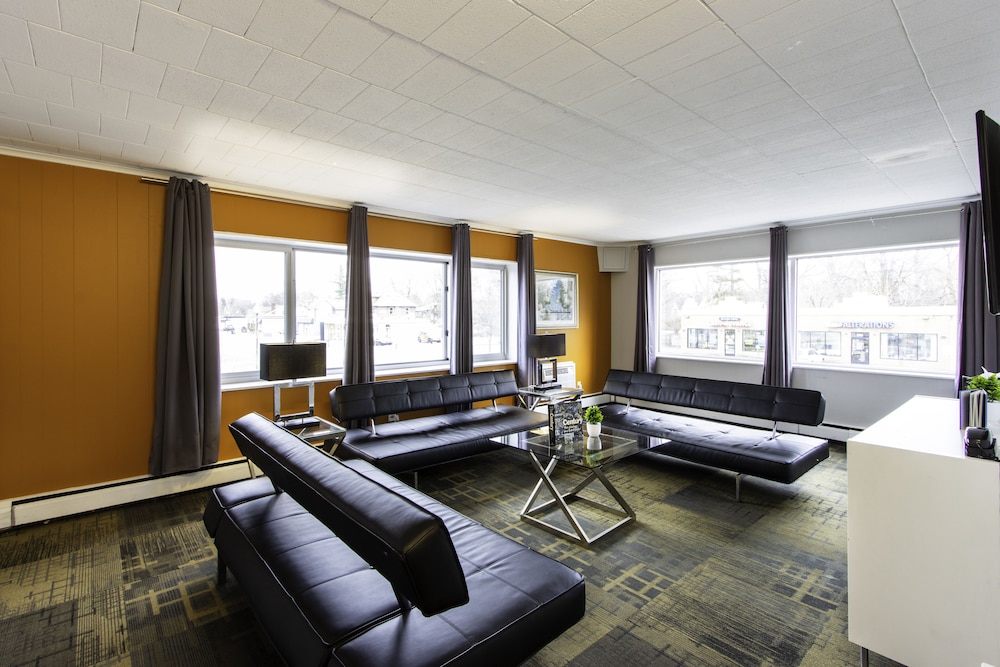 HOTEL ROYAL OAK 33/44