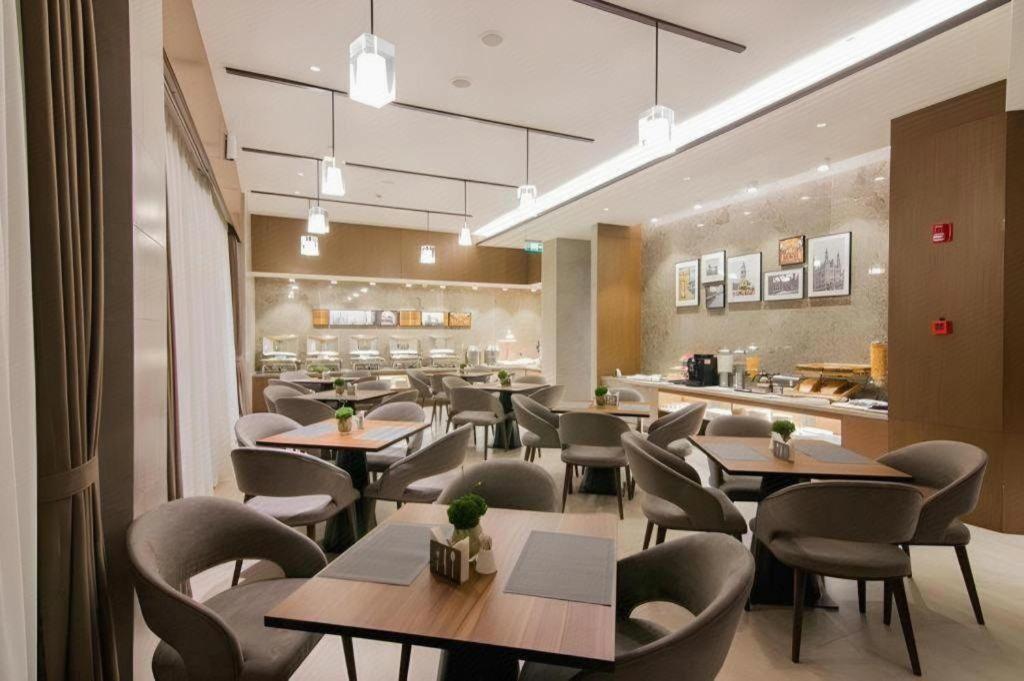 Homeinn Plus (Shanghai Pudong Xinjinqiao Road) 49/57