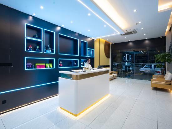 Home Inn (Fuzhou Financial Street Wanda Plaza) 7/33