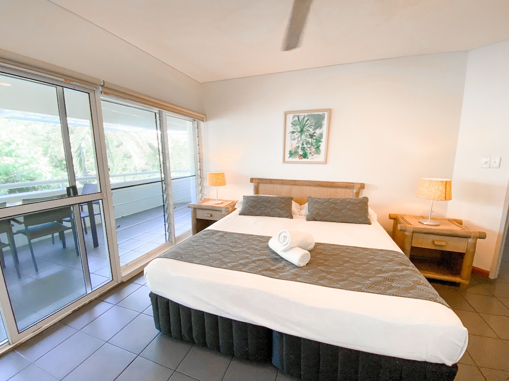 The Beach Terraces 13/43