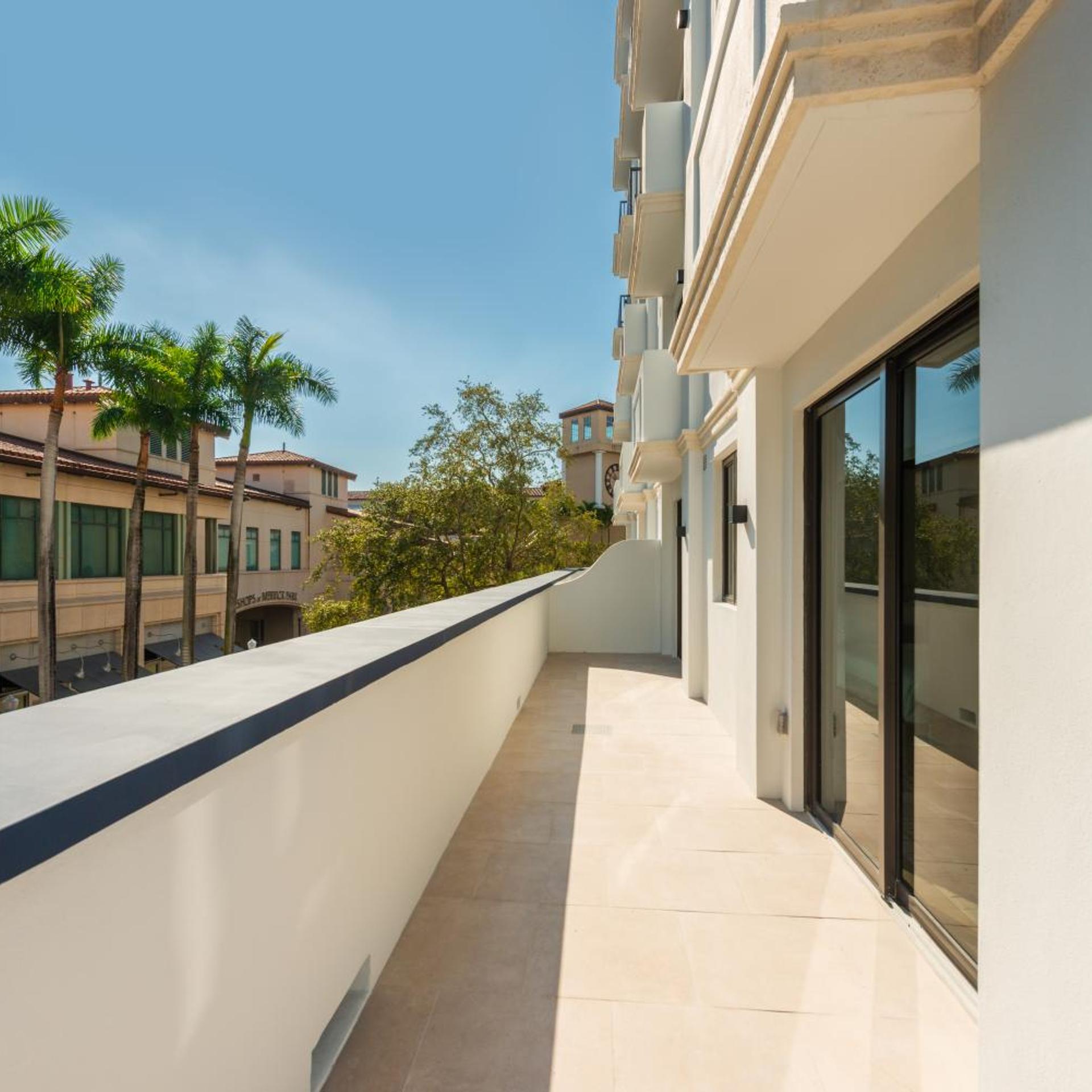 The Avenue Hotel Coral Gables 45/50