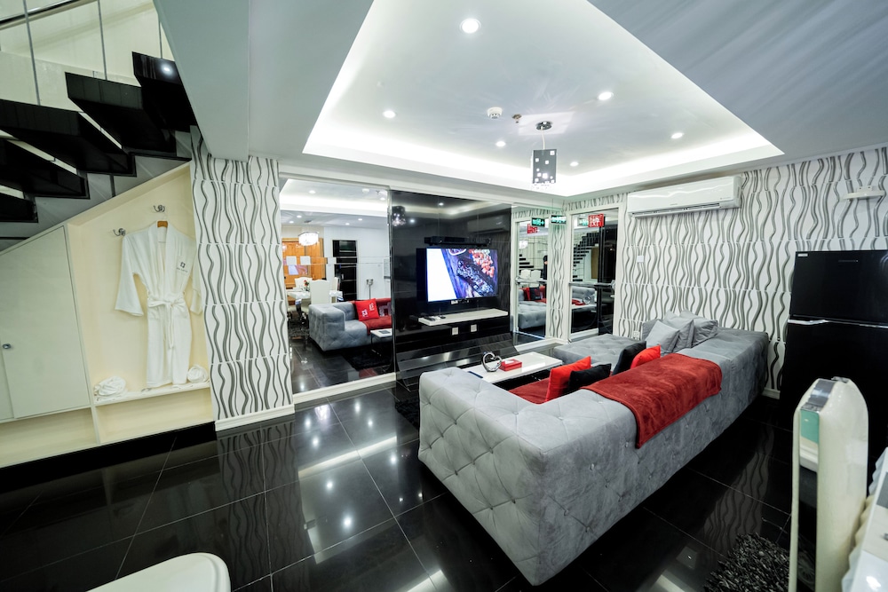 Luks Lofts Hotel & Residences 14/50