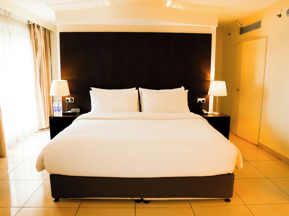 Abuja Continental Hotel 20/56
