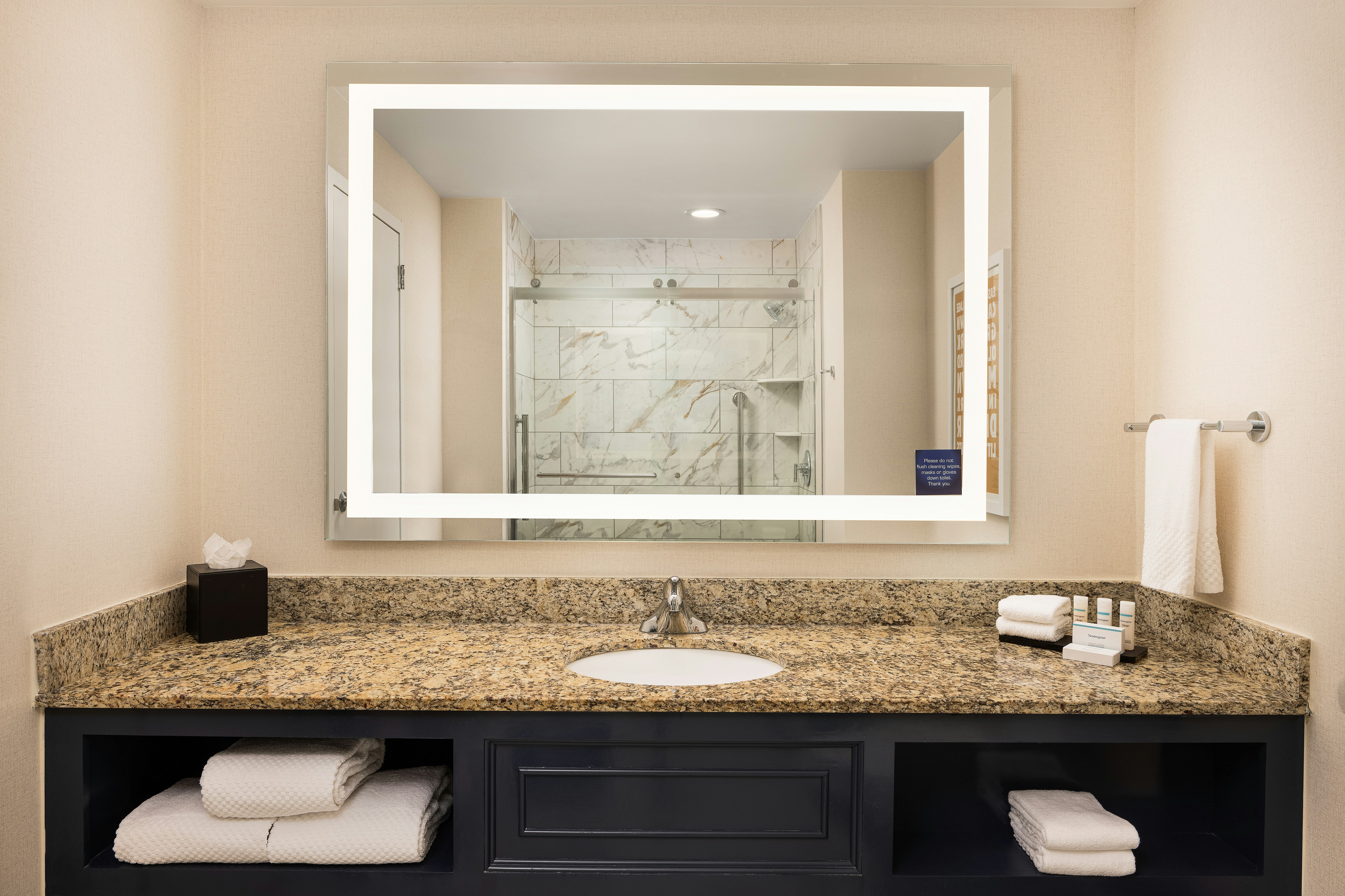 جناح بسرير كينج لذوي الإعاقة، Embassy Suites Atlanta Buckhead 3/5