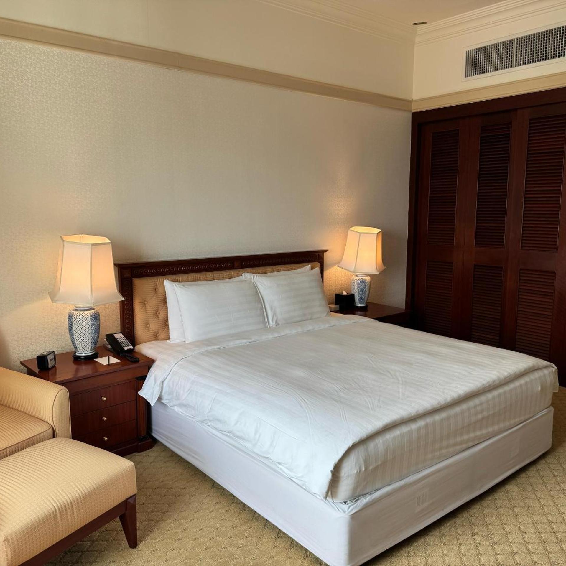 Deluxe, Suite