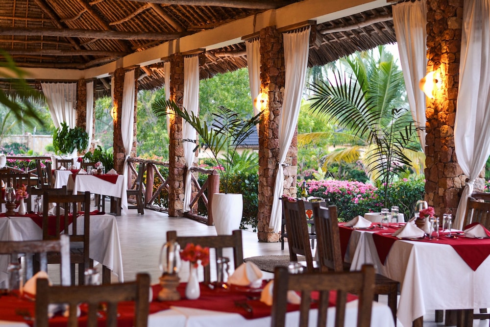 The Sands Beach Resort, Zanzibar 53/72