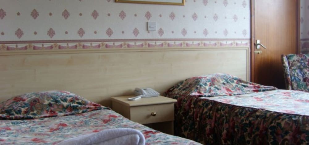 Castle Hotel 14/31