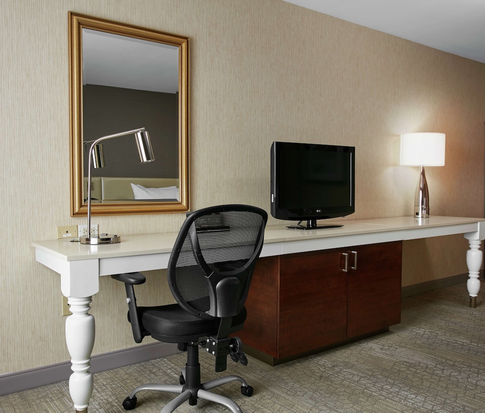 Hilton Garden Inn San Francisco Airport North 40/56