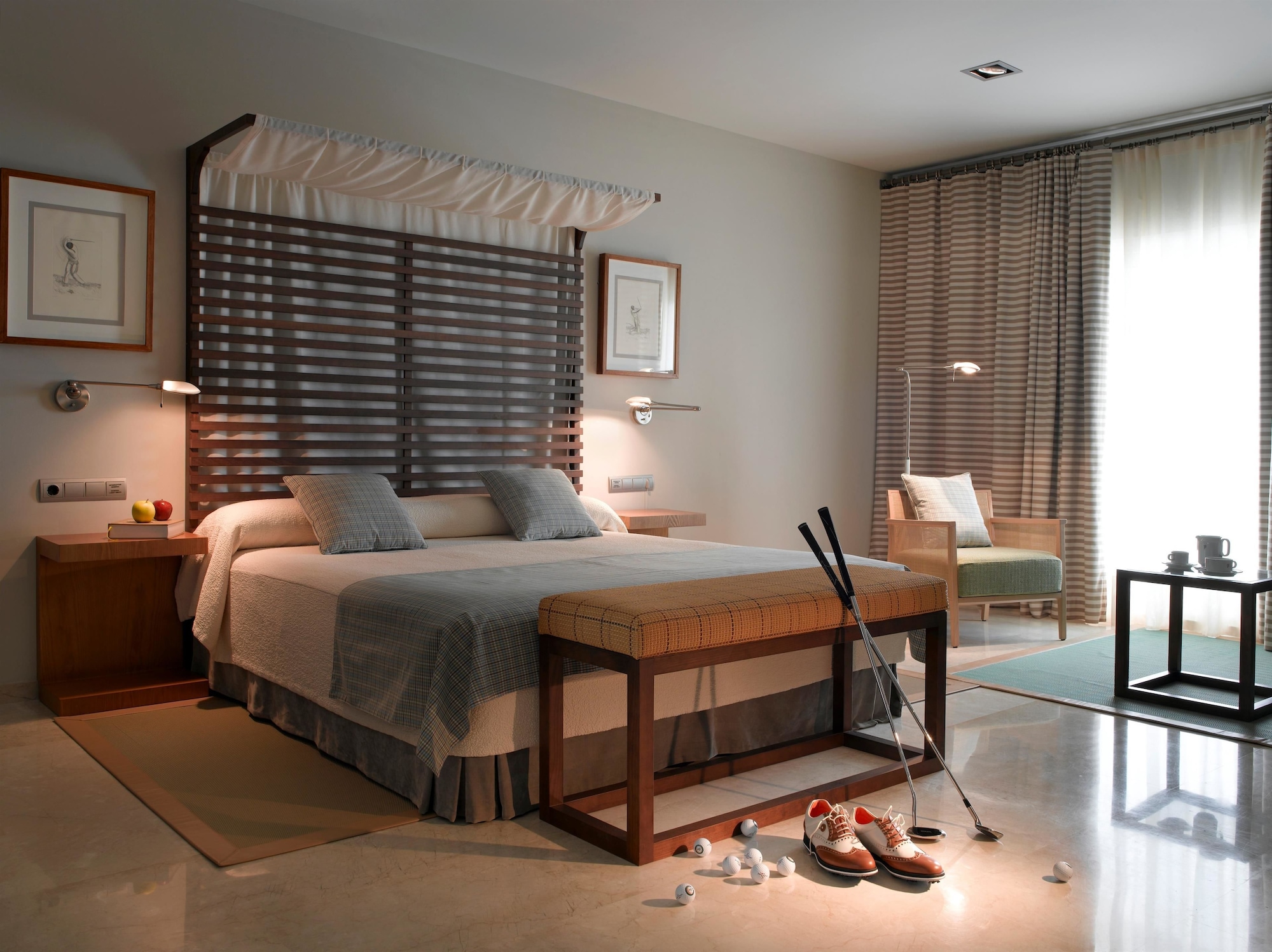 SUPERIOR, DOUBLE BED