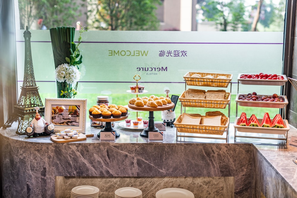 Mercure Shanghai Jiuting 38/46