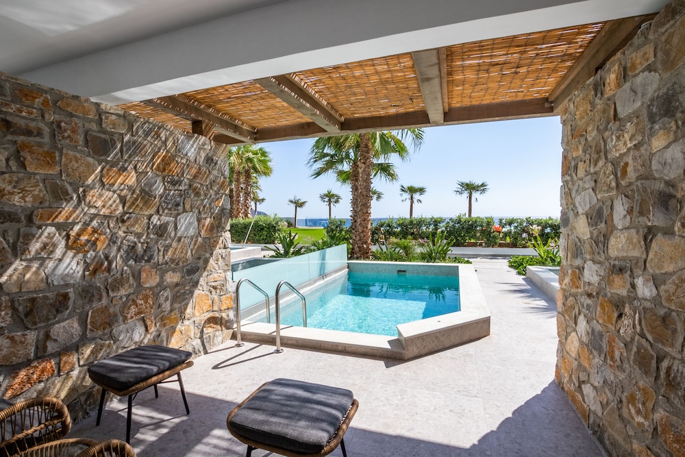 Konstantinos Palace 22/50