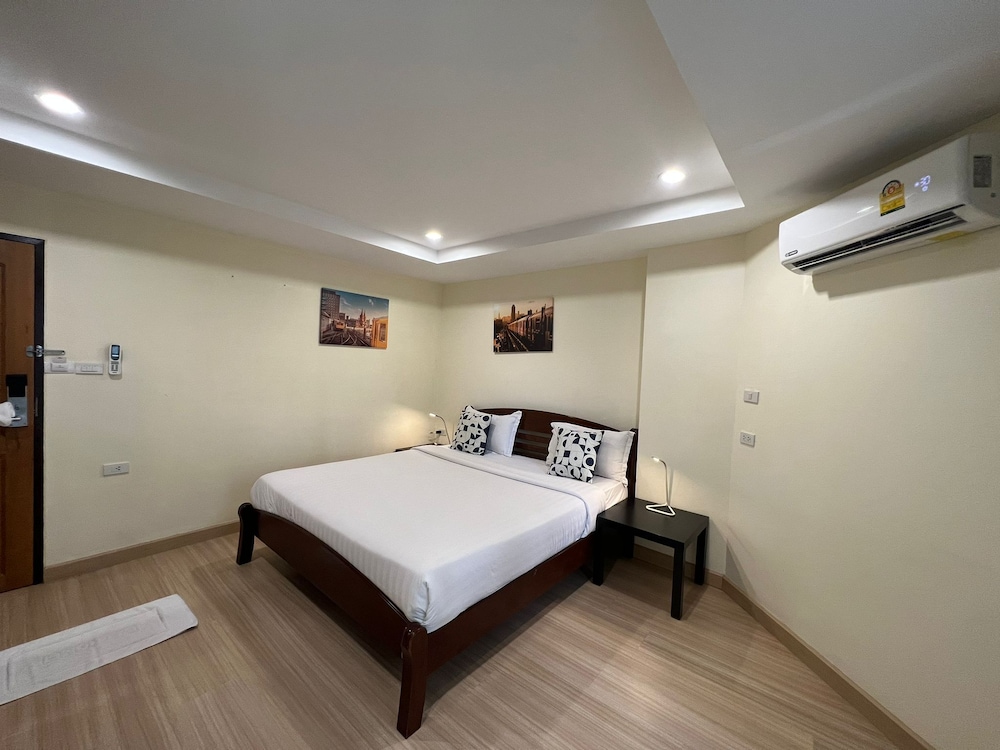 V Check Inn Sukhumvit 22 28/54