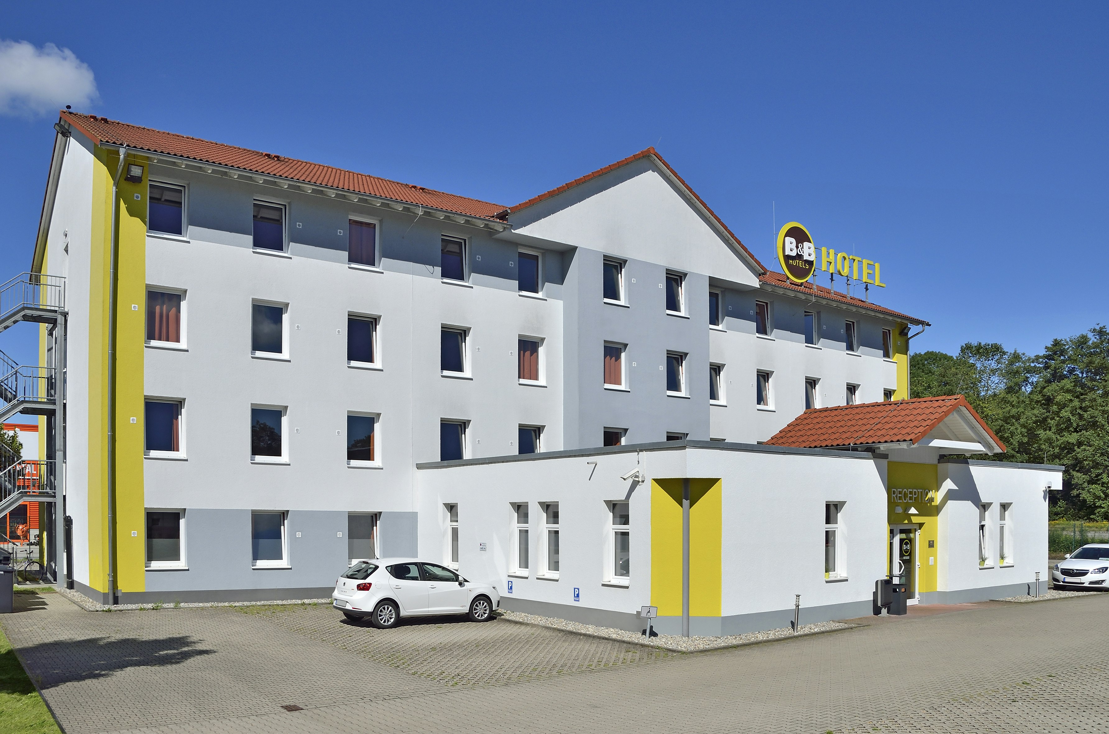 B&B Hotel Freiburg Nord 1/17
