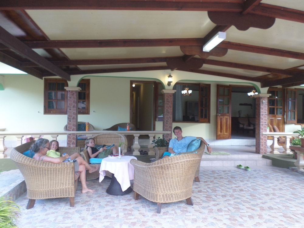 Villa Bananier Guest House 20/28