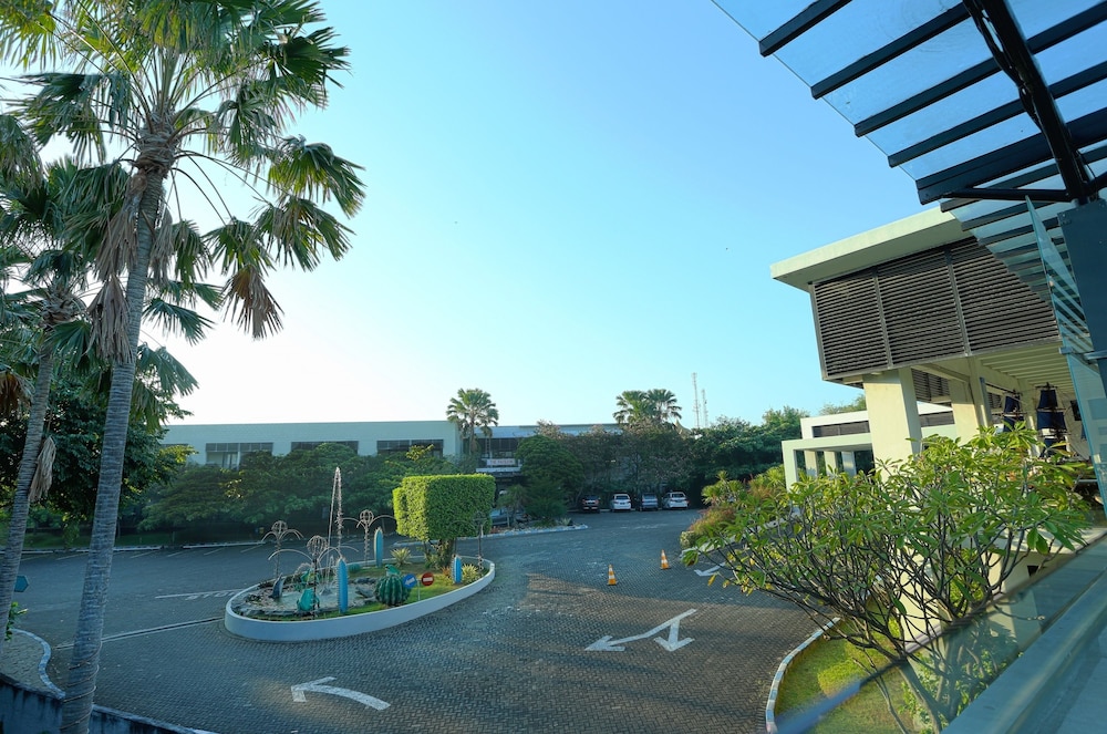 Tanjung Kodok Beach Resort 21/38
