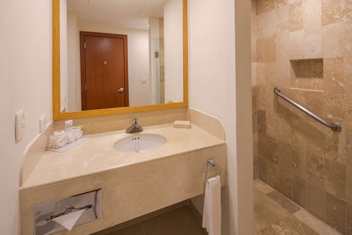 Wyndham Garden Playa Del Carmen 75/77