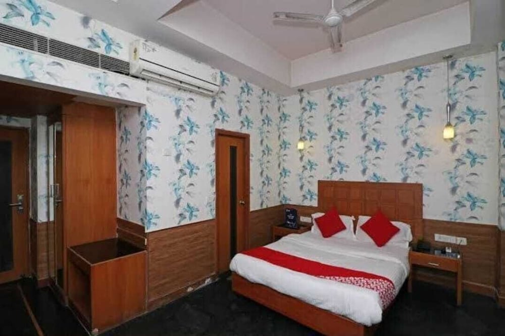 Oyo 421 One Hotel 27/44
