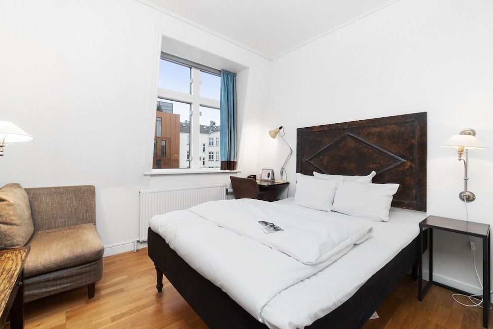 STANDARD, SINGLE, SEMI DOUBLE BED