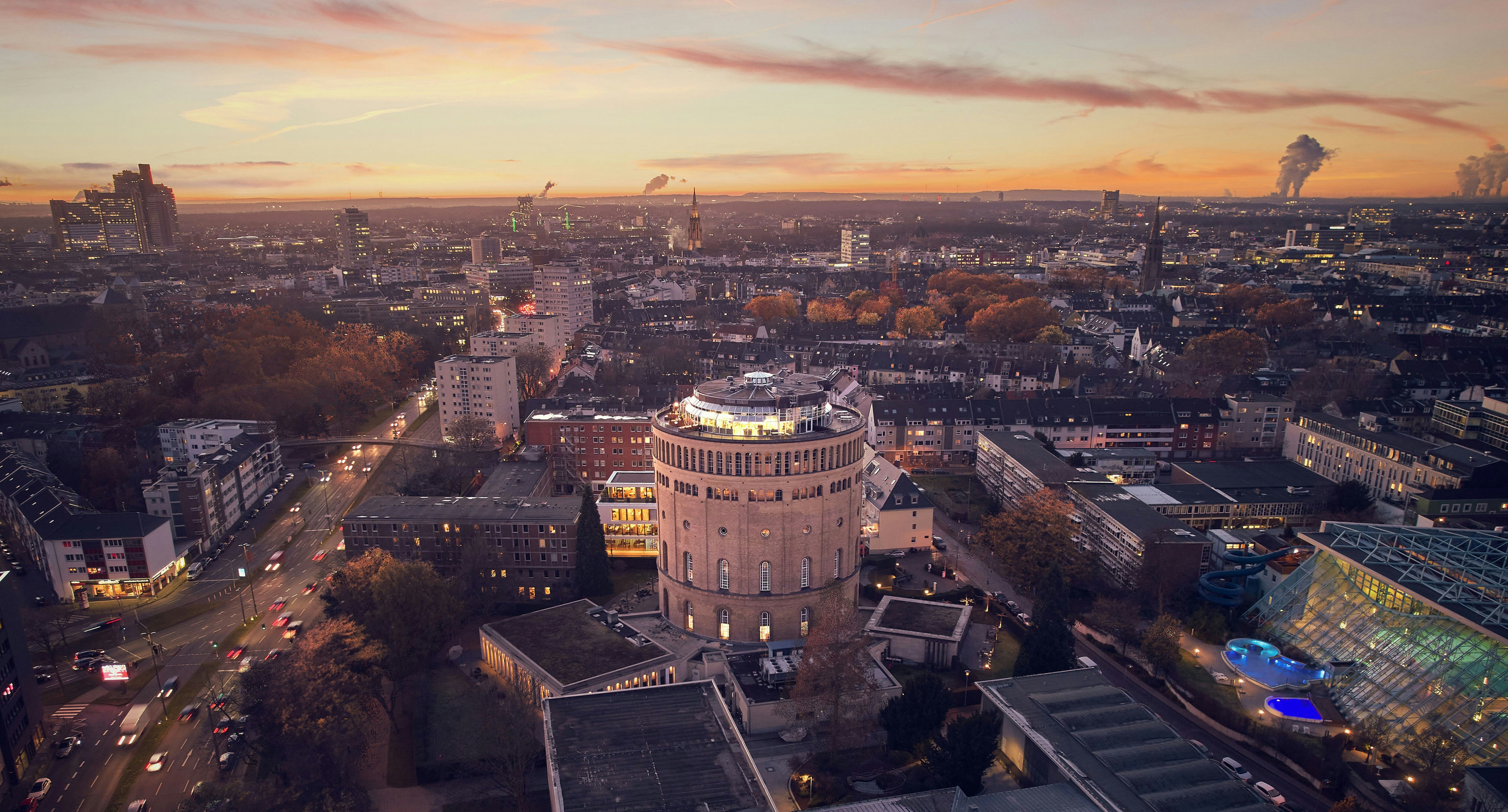 Hotel Wasserturm Cologne Curio Collection By Hilton 55/57