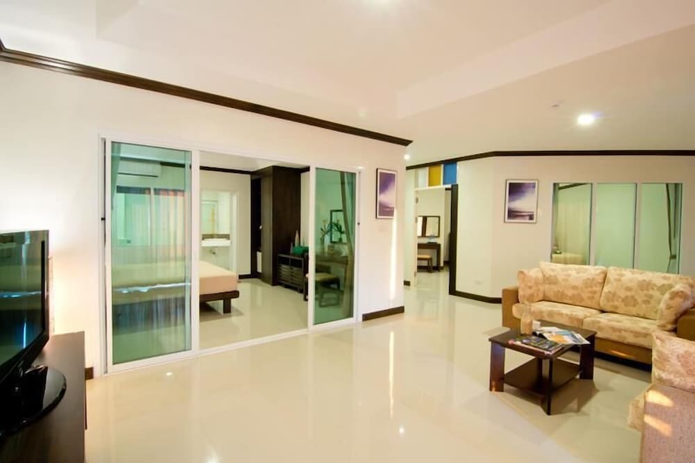 MAKATHANEE RESORT 36/63
