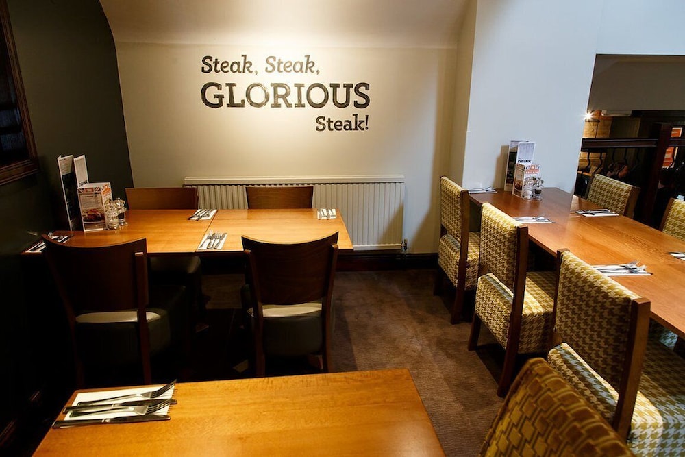 Premier Inn Stevenage 42/45