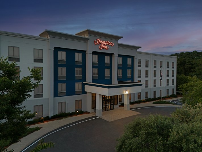 Hampton Inn Haverhill 2/50