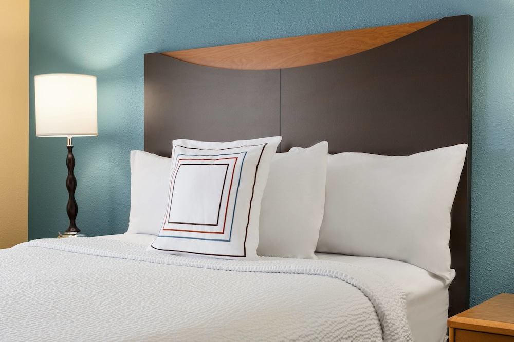 Fairfield Inn Suites Minneapolis St Paul Airport 21/53