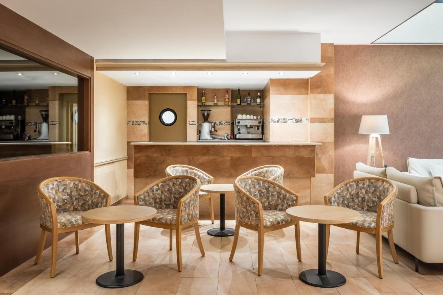 Petit Palace Eixample (ex Sunotel Central) 53/58