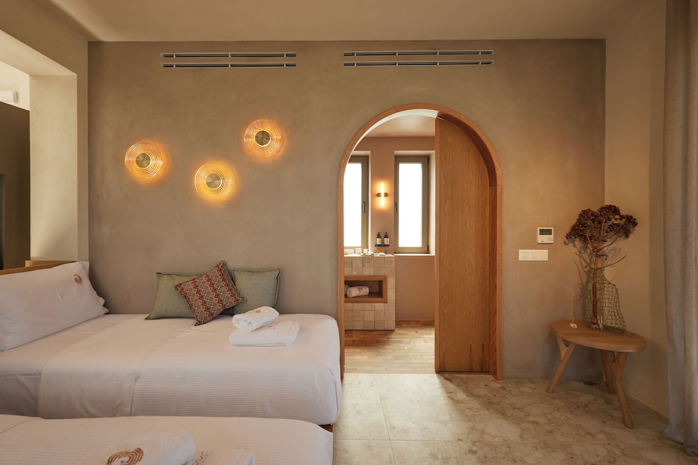 Executive, Suite, King Bed, Sofa, Bathtub