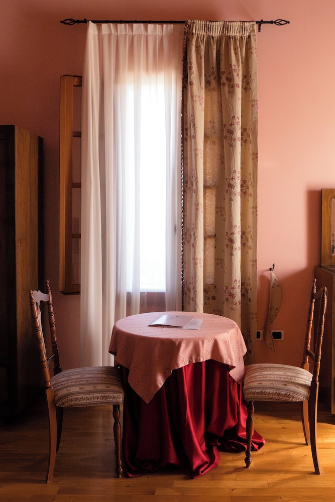 Villa Bongiovanni 16/44