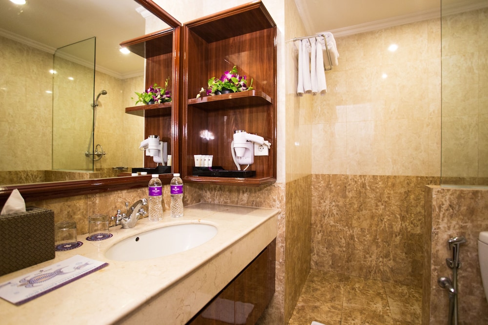 Arion Suites Hotel Kemang 19/20
