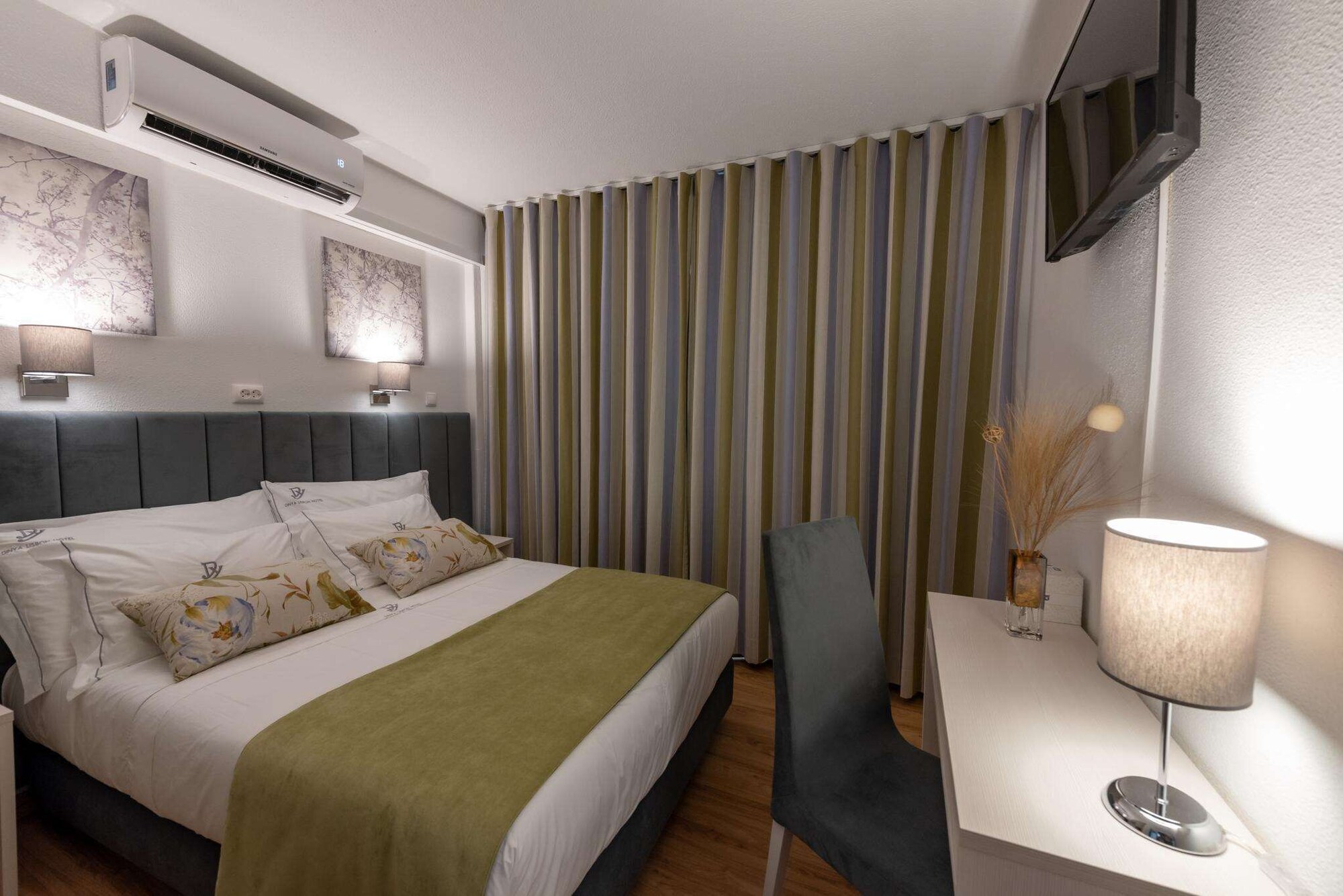 rooms